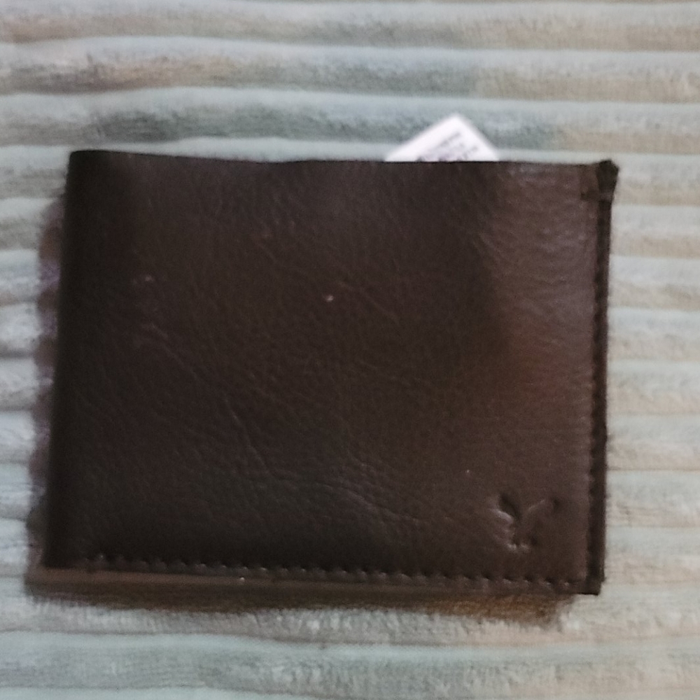 Mens American Eagle wallet